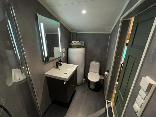 Stall-loftet, Aastroen Gard, Daire